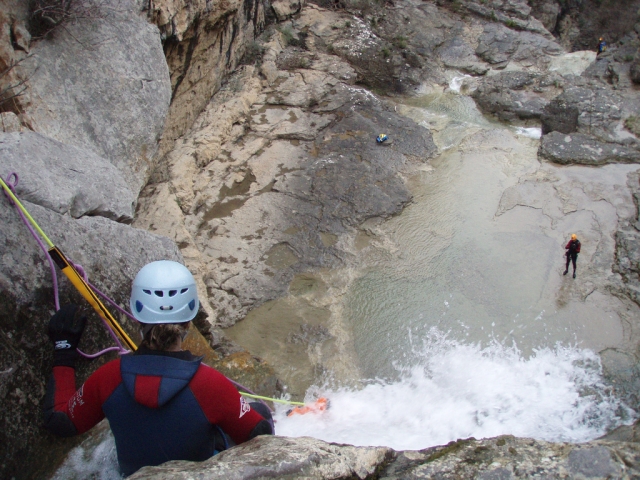 Descenso de barrancos para dos.jpg